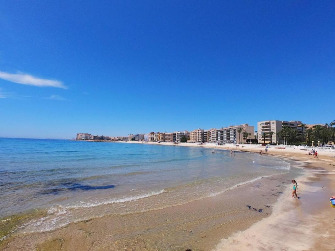 100 Mt Playa De Los Locos Torrevieja Exterior photo